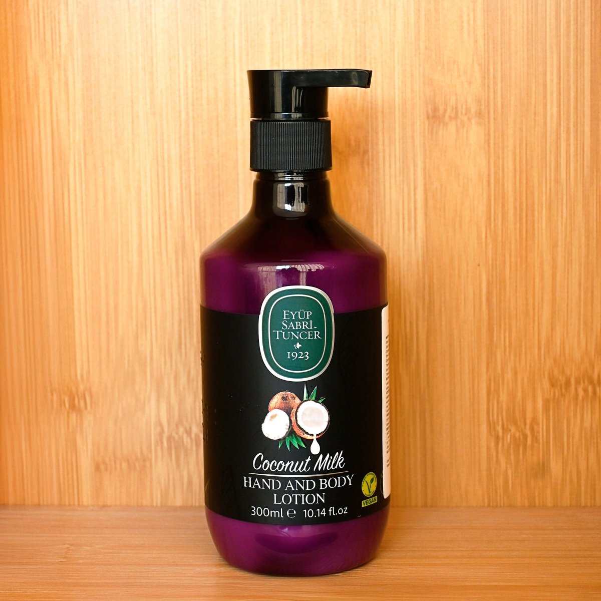 Loción corporal hidratante con leche de coco – 300 ml – Loción corporal natural Eyüp Sabri Tuncer – Grupo DoL