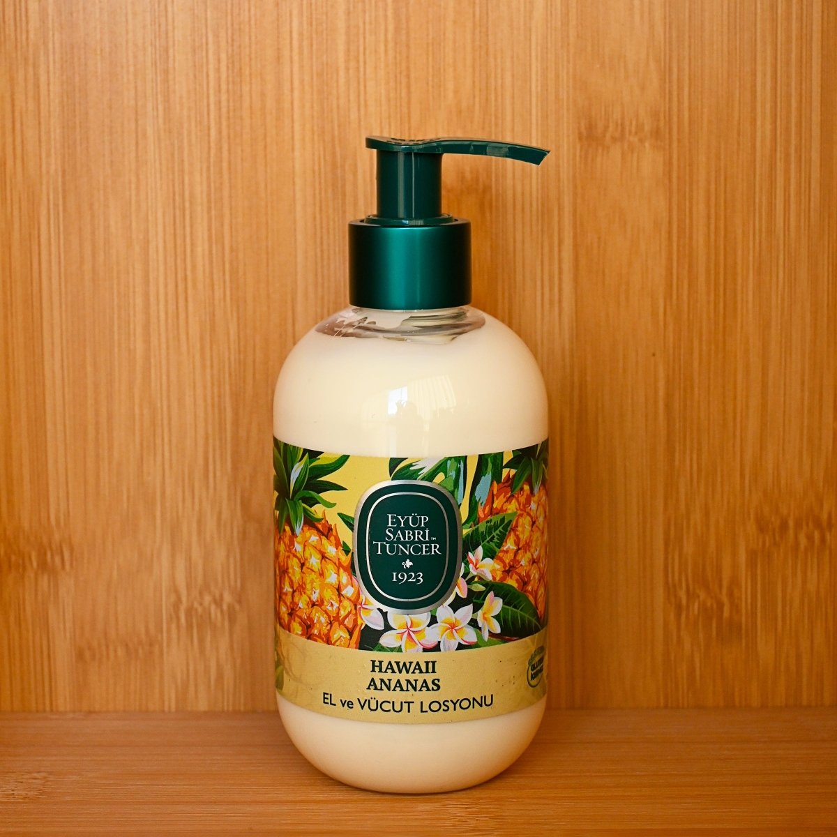 Loción corporal tropical con aceite de oliva y piña hawaiana – 280 ml – Loción corporal natural Eyüp Sabri Tuncer – Grupo DoL