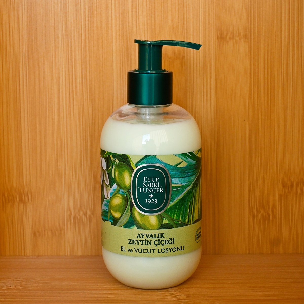 Loción corporal con aceite de oliva y flor de olivo de Ayvalik – 280 ml – Loción corporal natural Eyüp Sabri Tuncer – Grupo DoL